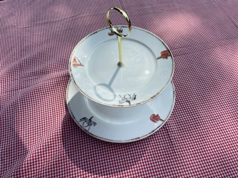 Side Saddles Ceramic Cake Stand