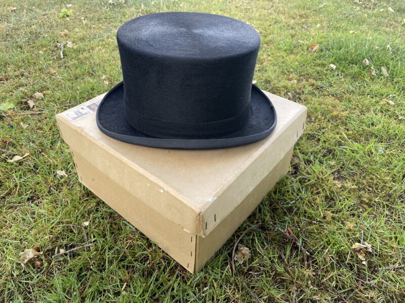 58cm Vintage Fur Christys Top Hat (Ref EO)