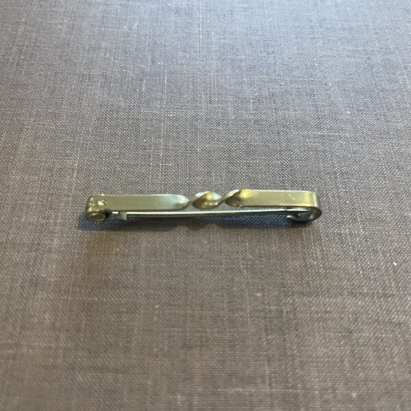 Gold twist pin