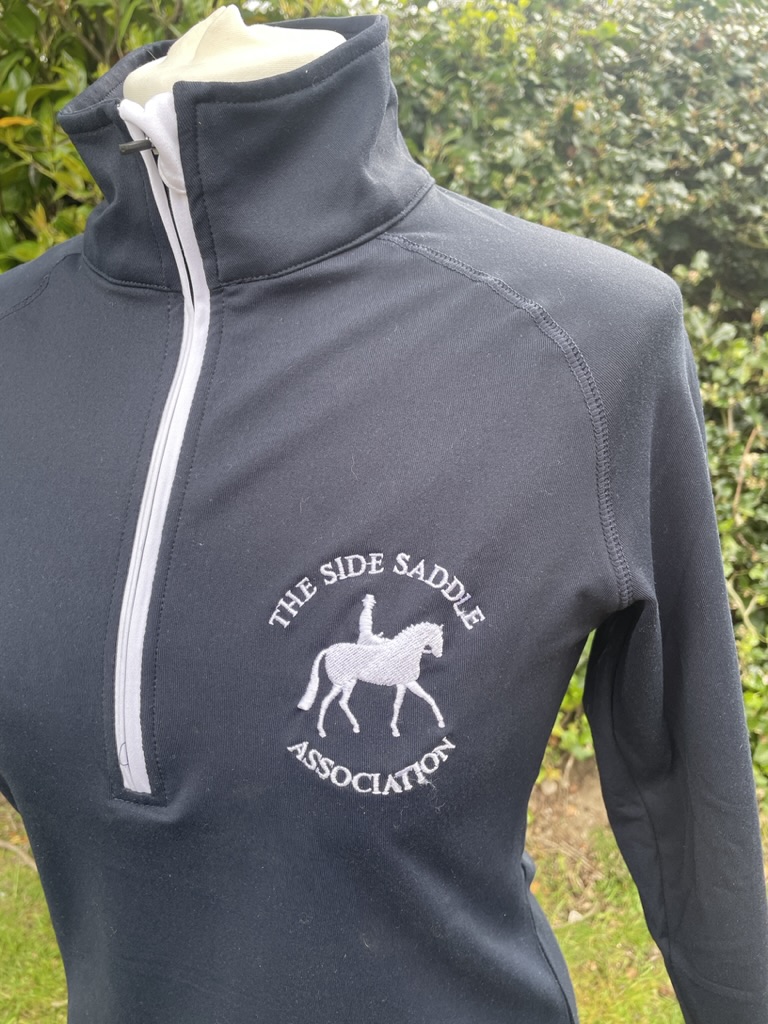 Cool 1/2 Zip Sports Top
