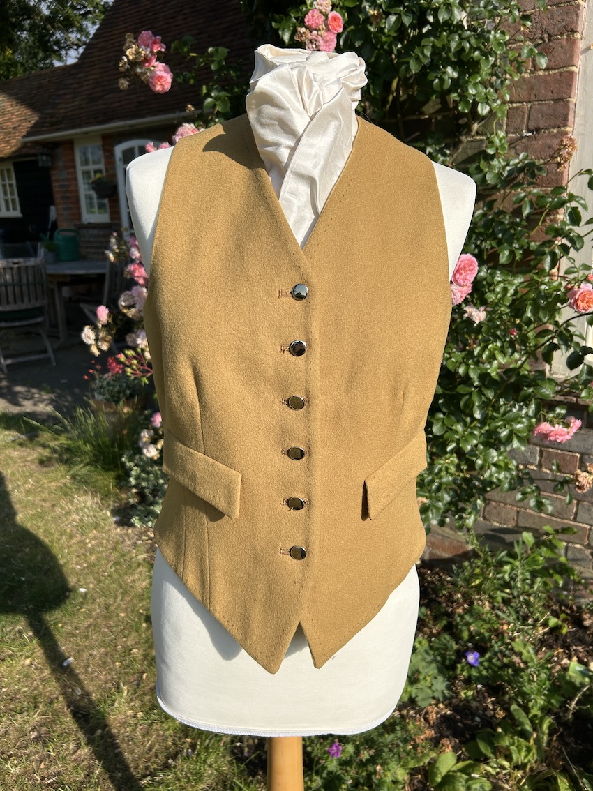 Foxley Mustard Waistcoat Size 36" (BRF)