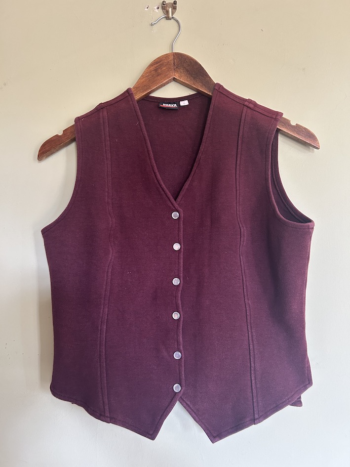 Horka burgandy jersey waistcoat. Size Small