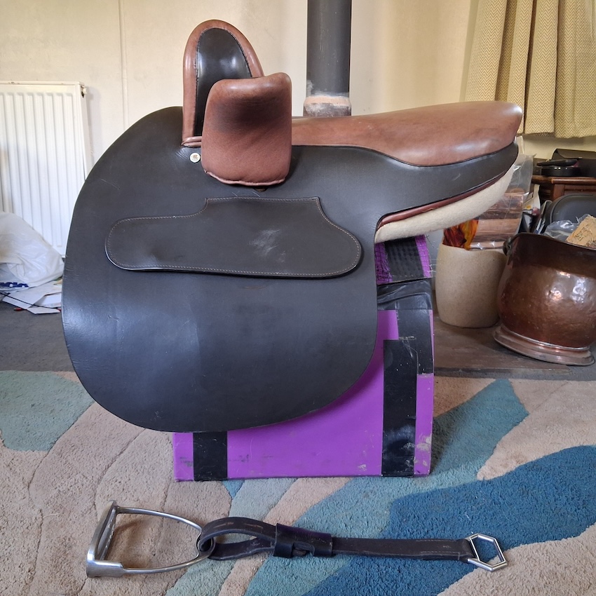 Viking Saddlery (Johann Ulvede) Side Saddle 16" £3,200